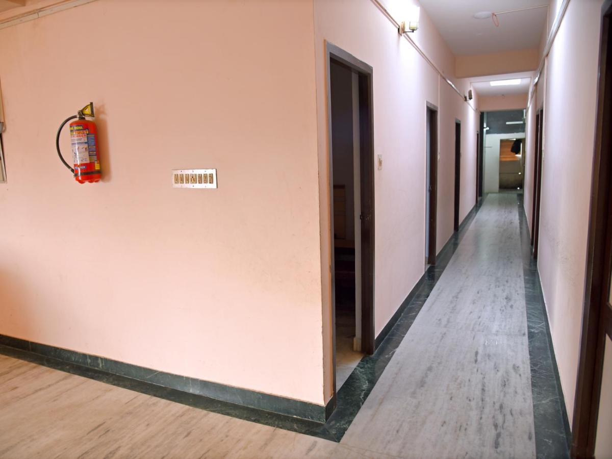 Hotel Aditya Pondicherry Exterior photo