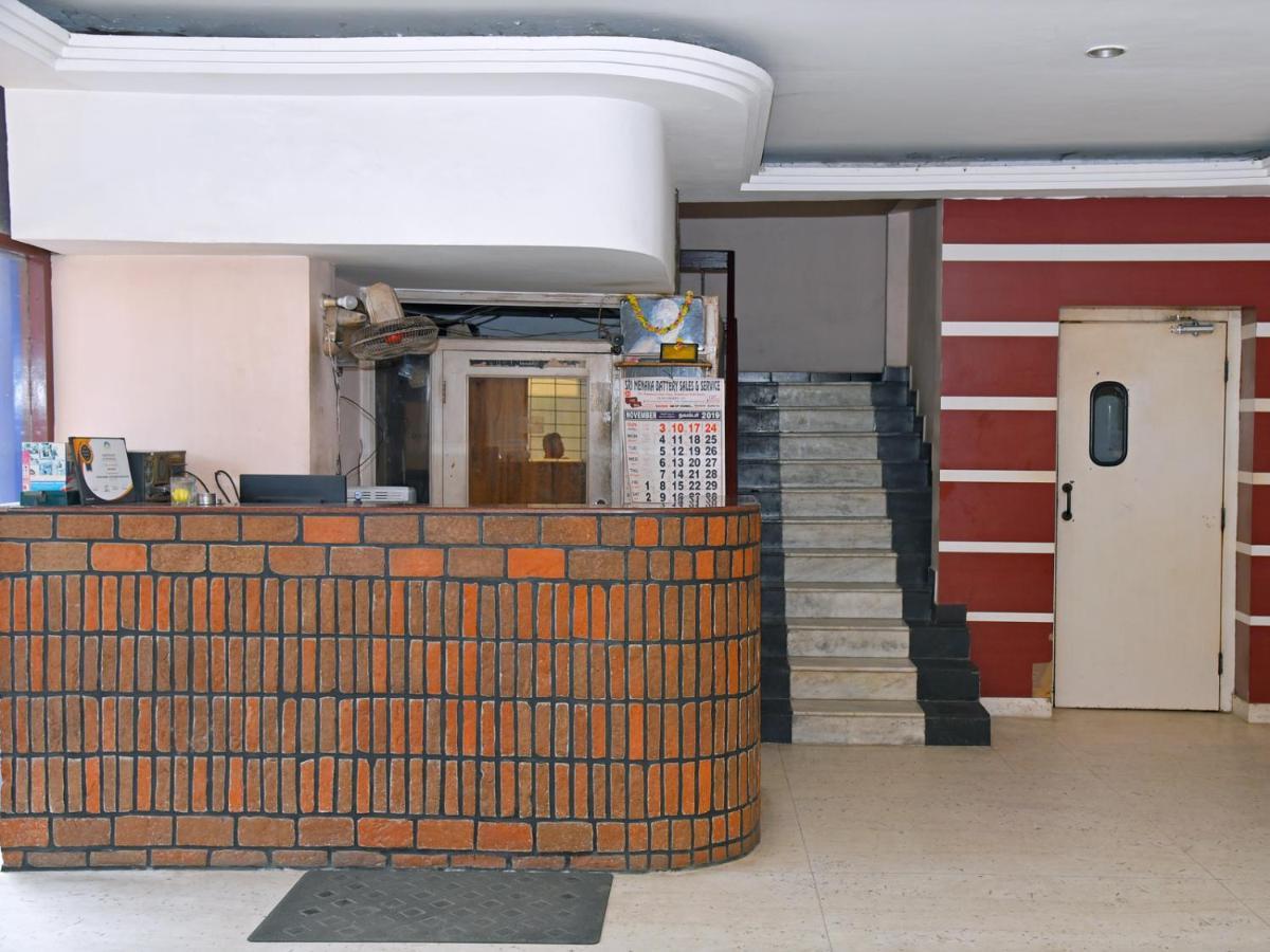 Hotel Aditya Pondicherry Exterior photo